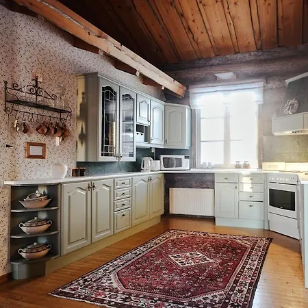 Apartment Arctic Crowberry By Hilla